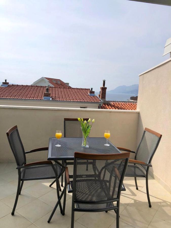Apartmani Lozic Башка-Вода Екстер'єр фото
