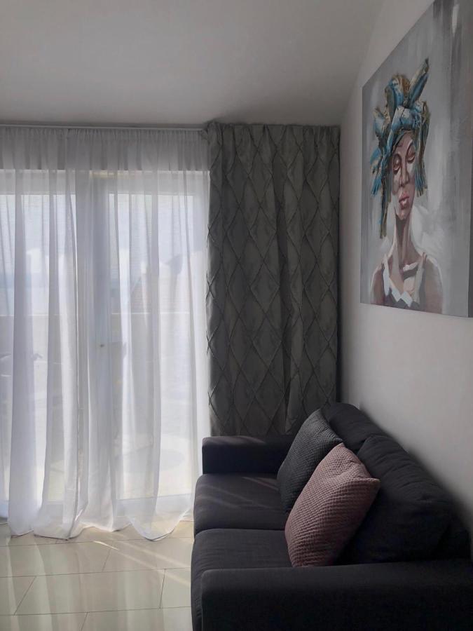 Apartmani Lozic Башка-Вода Екстер'єр фото